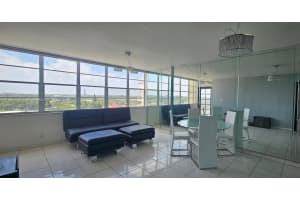 2025 NE 164th St APT 914, North Miami Beach, FL 33162, - MLS#A11909939