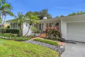 1536 Alegriano Ave Coral Gables, FL 33146 - MLS#A11909949