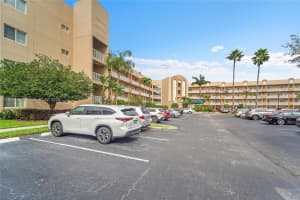 7647 Southampton Ter 403 Tamarac, FL 33321 - MLS#A11909953