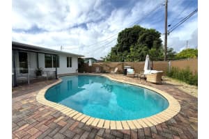 2625 Sw 67th Ave, Miami