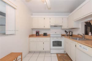 2800 Somerset Dr 115j Lauderdale Lakes, FL 33311 - MLS#A11910016