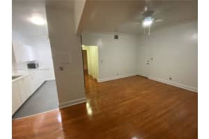 610 8th St APT 105, Miami Beach, FL 33139, - MLS#A11910038