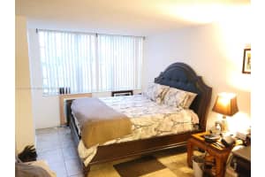 1400 St Charles Pl APT 215, Pembroke Pines, FL 33026, - MLS#A11910040