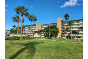 555 NW 4th Ave #2200, Boca Raton, FL 33432, - MLS#A11910067