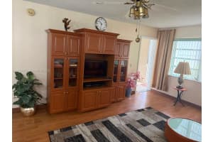 410 Se 2nd St 105 Hallandale Beach, FL 33009 - MLS#A11910120