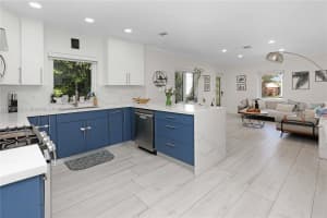 1400 Dewey St Hollywood, FL 33020 - MLS#A11910137