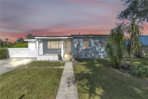 771 Swan Ave Miami Springs, FL 33166 - MLS#A11910142