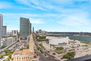 398 Ne 5th St 1901, Miami