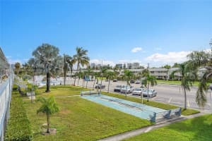 801 Atlantic Shores Blvd 203 Hallandale Beach, FL 33009 - MLS#A11910176