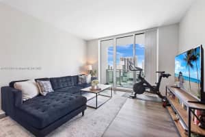 951 Brickell Ave APT 1903, Miami, FL 33131, - MLS#A11910203