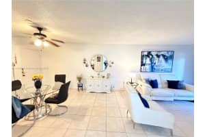 711 N Pine Island Rd 107 Plantation, FL 33324 - MLS#A11910204