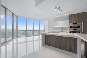 851 NE 1st Ave #4204, Miami, FL 33130, - MLS#A11910232