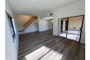 573 Racquet Club Rd APT 15, Weston, FL 33326, - MLS#A11910239