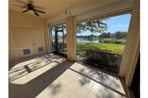 573 Racquet Club Rd APT 15, Weston, FL 33326, - MLS#A11910239