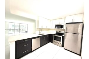 1401 Ne 191st St D201, Miami