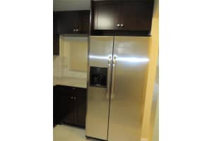 220 Sw 9th Ave 105 Hallandale Beach, FL 33009 - MLS#A11910260