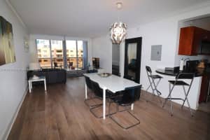 401 69th St APT 404, Miami Beach, FL 33141, - MLS#A11910280