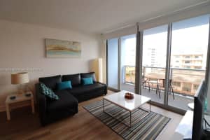 401 69th St APT 404, Miami Beach, FL 33141, - MLS#A11910280