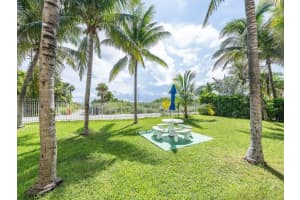 6061 Collins Ave APT 11A, Miami Beach, FL 33140, - MLS#A11910294