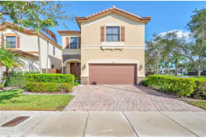 8825 NW 100th Pl #8825, Medley, FL 33178, - MLS#A11910305