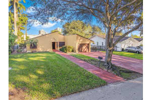 10667 Ne 11th Ct Miami Shores, FL 33138 - MLS#A11910323