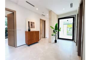 5825 Alton Rd Miami Beach, FL 33140 - MLS#A11910326