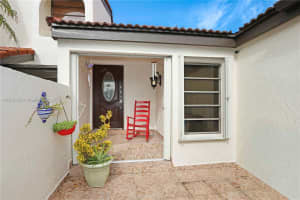 12305 Sw 94th Ter Miami, FL 33186 - MLS#A11910329