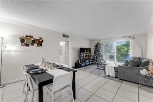 9320 Fountainebleau Blvd 215 Miami, FL 33172 - MLS#A11910359