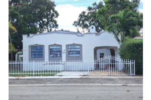 1250 Nw 55th St, Miami 1250 Nw 55th St, Miami