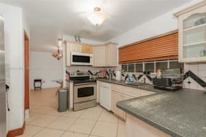 18890 Sw 184th St Miami, FL 33187 - MLS#A11910368