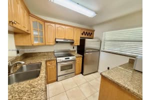 10825 SW 112th Ave APT 302, Miami, FL 33176, - MLS#A11910370