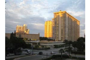 231 174th St 320, Sunny Isles Beach