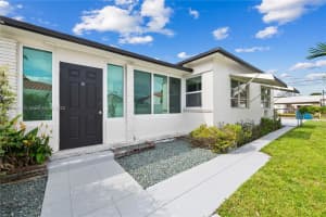 1711 Funston St 2, Hollywood