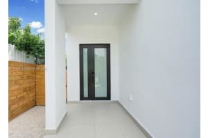 3024 Sw 16th Ter 3024 Miami, FL 33145 - MLS#A11910430