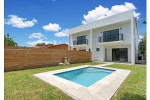 3024 Sw 16th Ter 3024 Miami, FL 33145 - MLS#A11910430