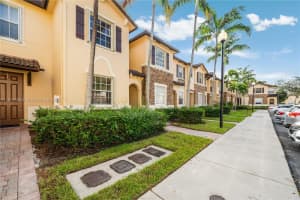 9239 SW 227th St UNIT 4, Cutler Bay, FL 33190, - MLS#A11910438