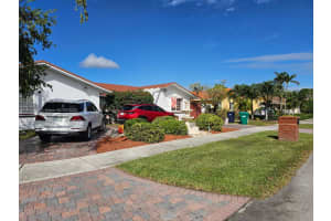 1232 Sw 132nd Ct Miami, FL 33184 - MLS#A11910452