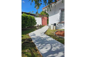 1232 Sw 132nd Ct Miami, FL 33184 - MLS#A11910452