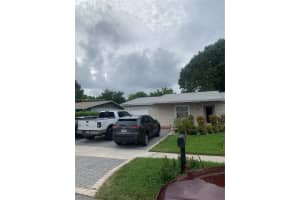 321 SW 76th Terrace, North Lauderdale, FL 33068, - MLS#A11910515