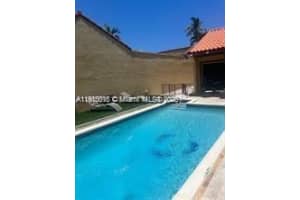 20305 Ne 10th Ct, Miami