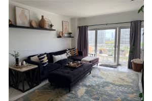 1965 S Ocean Dr 6p Hallandale Beach, FL 33009 - MLS#A11910529