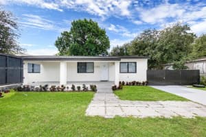 2250 Nw 95th St Miami, FL 33147 - MLS#A11910531