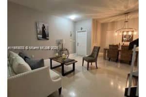 8830 W Flagler St APT 10, Miami, FL 33174, - MLS#A11910573
