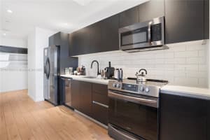 398 Ne 5th St 1811 Miami, FL 33132 - MLS#A11910584