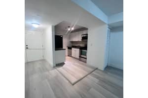 933 NE 199th St APT 104, Miami, FL 33179, - MLS#A11910602