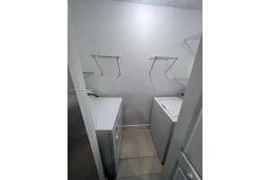 933 NE 199th St APT 104, Miami, FL 33179, - MLS#A11910602