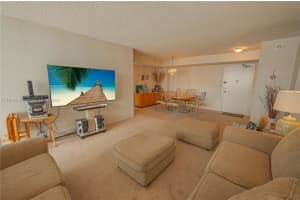 301 174th St 1917 Sunny Isles Beach, FL 33160 - MLS#A11910619