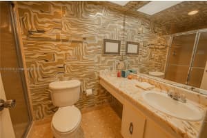 301 174th St 1917 Sunny Isles Beach, FL 33160 - MLS#A11910619