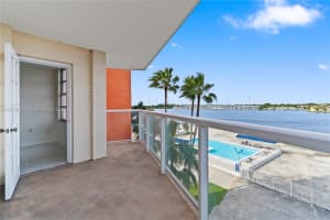 1351 Ne Miami Gardens Dr 406e Miami, FL 33179 - MLS#A11910637