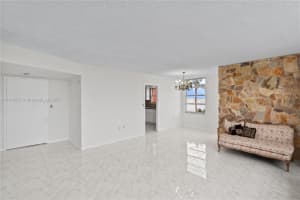 1351 Ne Miami Gardens Dr 406e Miami, FL 33179 - MLS#A11910637